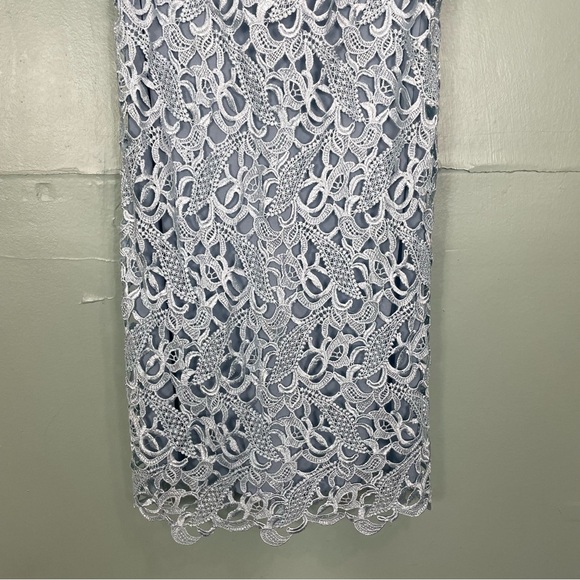 Alice + Olivia Clover Laced Mini Dress Baby Blue Back Cutout Cocktail Size 4 - Picture 8 of 11